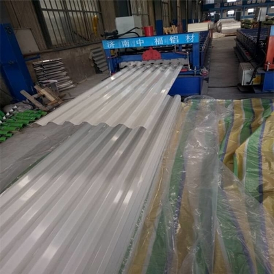 Z275-Z600 রঙিন প্রলিপ্ত ছাদ শীট 0.3--1.0 মিমি লাল ঢেউতোলা ছাদ প্যানেল